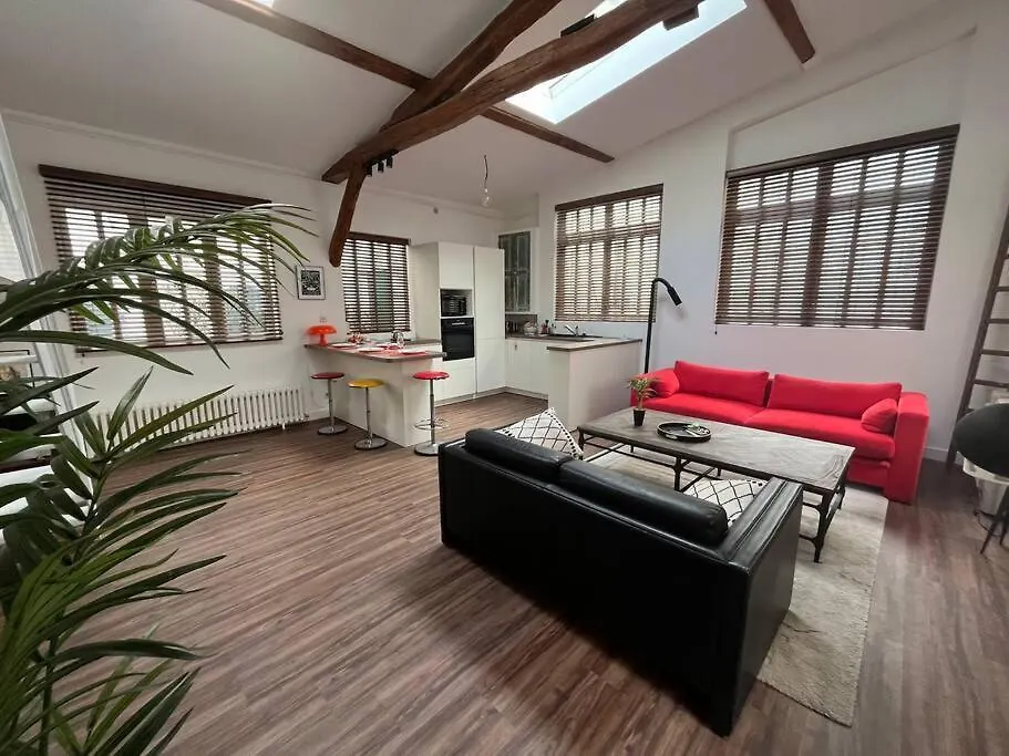 파리 Magnifique Loft Avec Exterieur 아파트